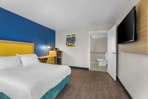 thumbnail: Room