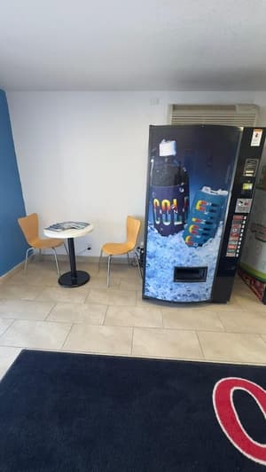 thumbnail: Vending machine