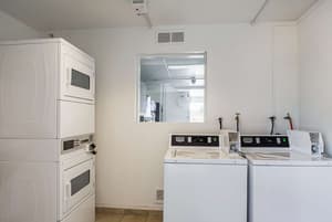 thumbnail: Laundry room