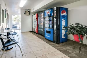 thumbnail: Vending machine
