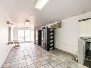 thumbnail: Interior