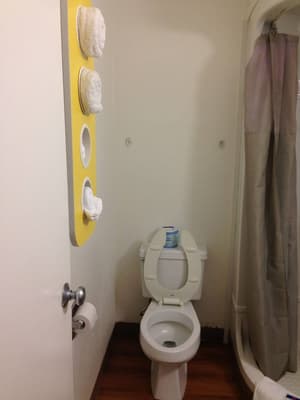 thumbnail: Laundry room