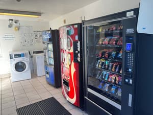 thumbnail: Vending machine