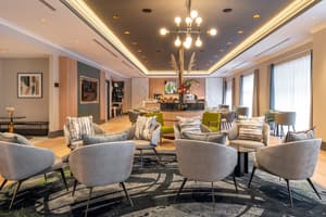 thumbnail: Lounge
