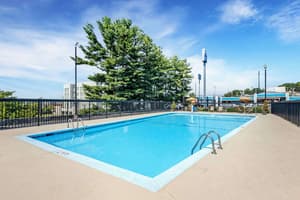 thumbnail: Outdoor pool
