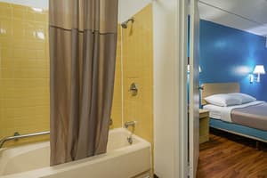 thumbnail: Accessible bathroom