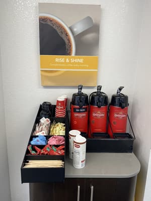 thumbnail: Coffee service