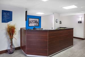 thumbnail: Reception