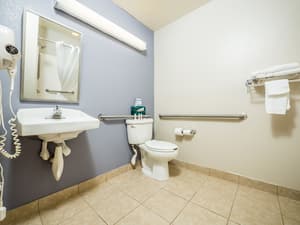 thumbnail: Bathroom