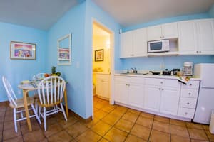 thumbnail: In-room dining