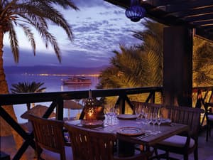 thumbnail: Restaurant