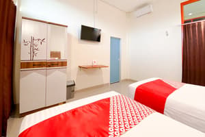 thumbnail: Room