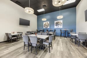 thumbnail: Breakfast area