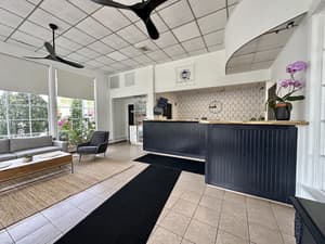 thumbnail: Reception