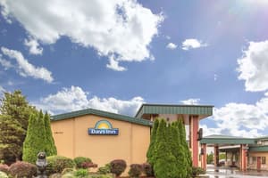 thumbnail: Business center