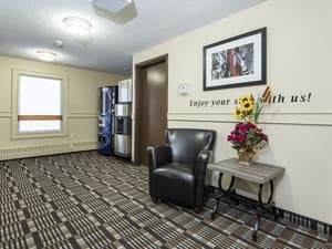 thumbnail: Interior