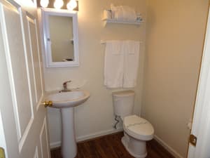 thumbnail: Bathroom