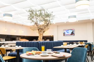 thumbnail: Breakfast buffet