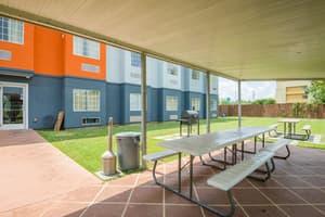thumbnail: BBQ/picnic area