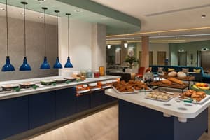 thumbnail: Breakfast area