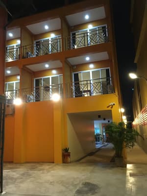 thumbnail: Front of property