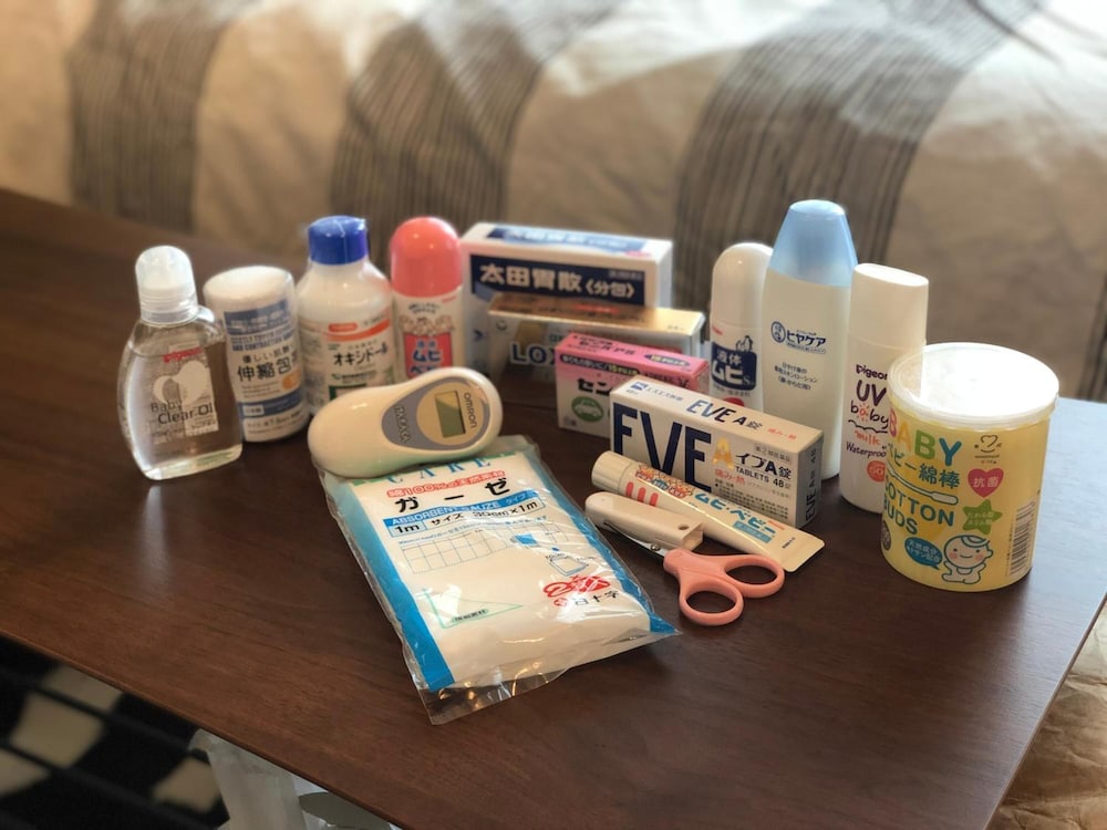 Bathroom amenities