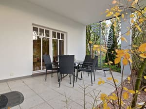thumbnail: Exterior