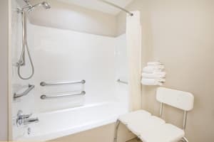 thumbnail: Breakfast area