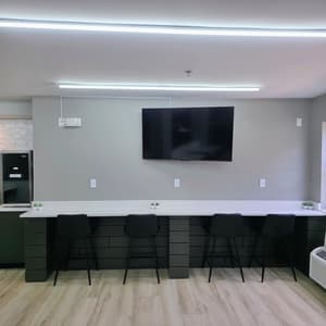 thumbnail: Breakfast area