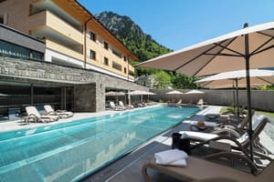thumbnail: Outdoor pool