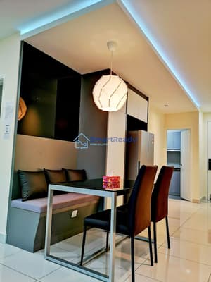 thumbnail: In-room dining