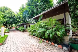 thumbnail: Exterior