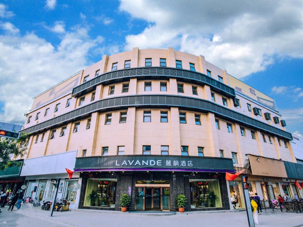 12213620_20011416420087076216.jpg