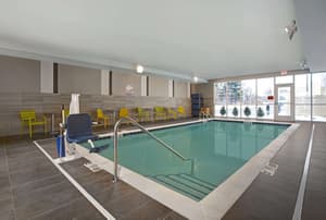 thumbnail: Pool
