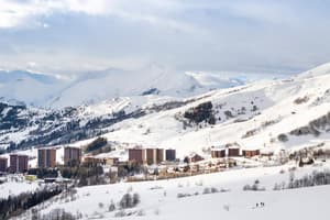 thumbnail: Snow and ski sports