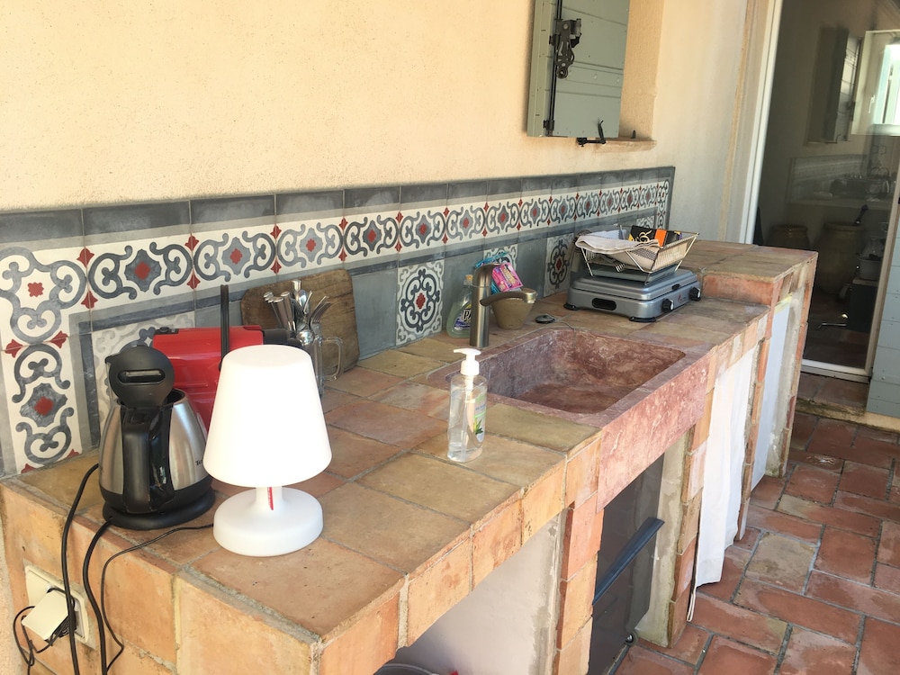Private kitchenette