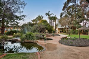 thumbnail: Garden view