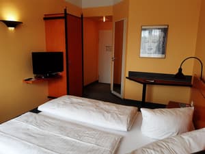 thumbnail: Room