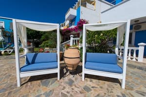 thumbnail: Terrace/patio