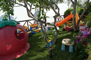 thumbnail: Children's play area - outdoor