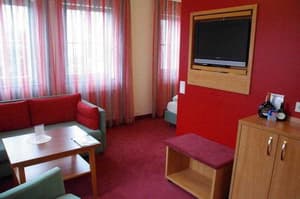 thumbnail: General view