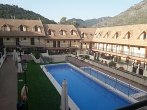 thumbnail: Outdoor pool