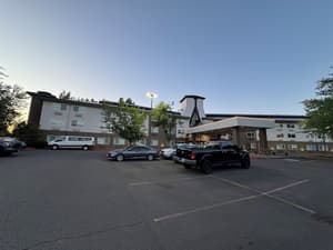 thumbnail: Front of property - evening/night