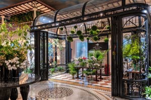 thumbnail: Bar (on property)