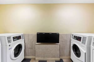 thumbnail: Laundry room