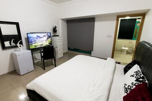 thumbnail: Room