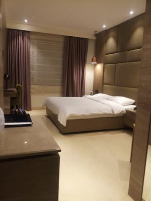 thumbnail: Room