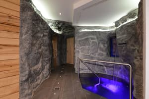 thumbnail: Spa