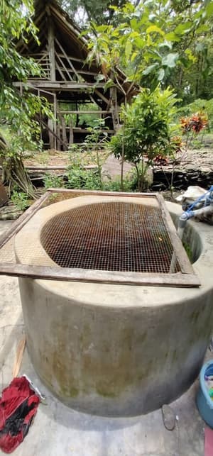 thumbnail: Bathroom sink