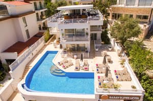 thumbnail: Pool